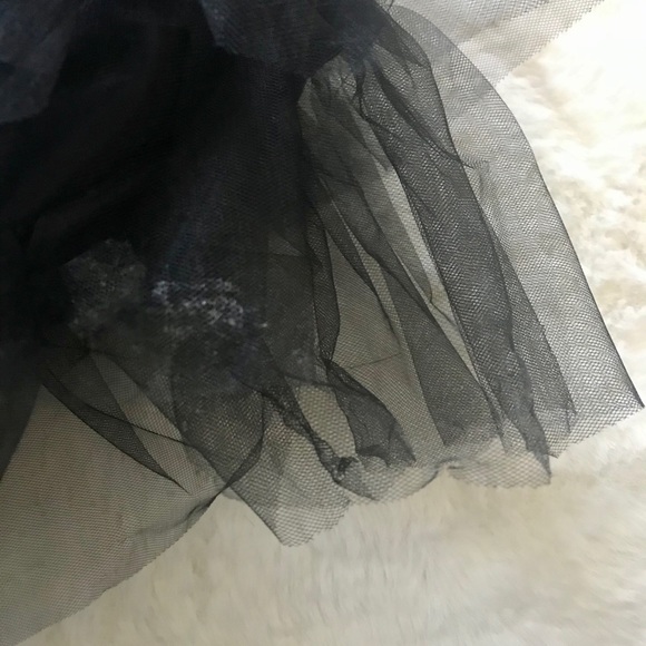 Gorgeous Gothic Princess Dress Gown - Picture 11 of 11